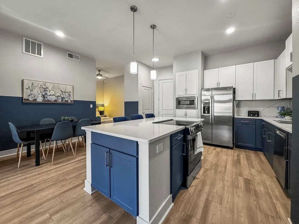 Full Kitchen