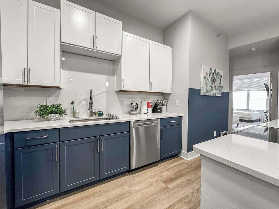 Full Kitchen