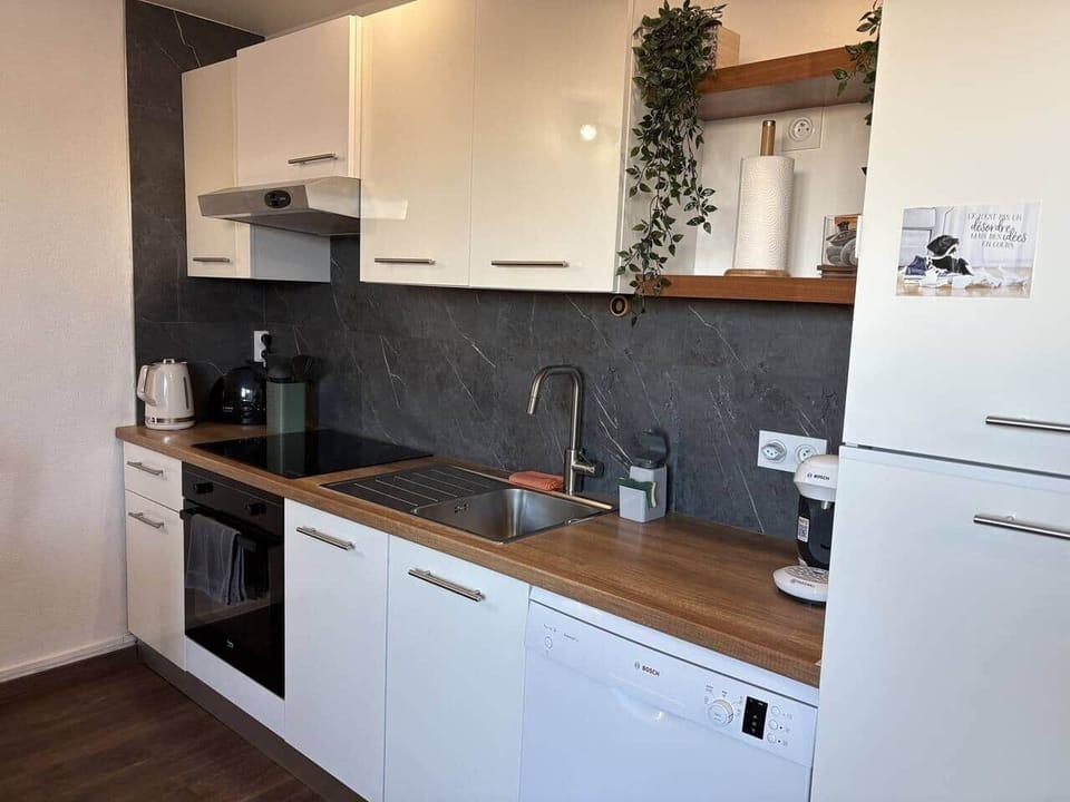 Machine à café Tassimo / Tassimo Coffee Machine