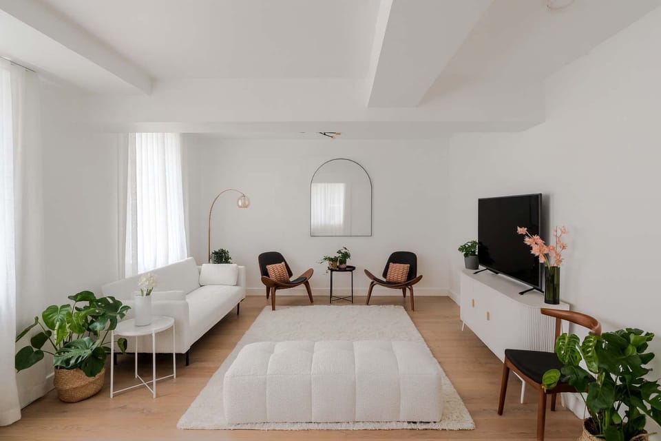 Apartment, Multiple Beds, Patio, Garden View (GPS 90, 4) | Living area