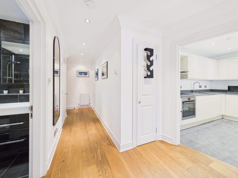 Apartment, 1 Double Bed, Kitchen, City View (Charter House 18) | Private kitchen