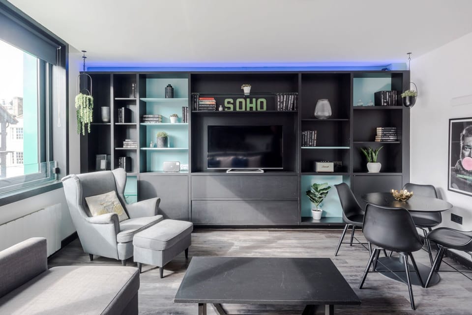 Apartment, Multiple Beds, Kitchen, City View (Old Compton 3) | Living area