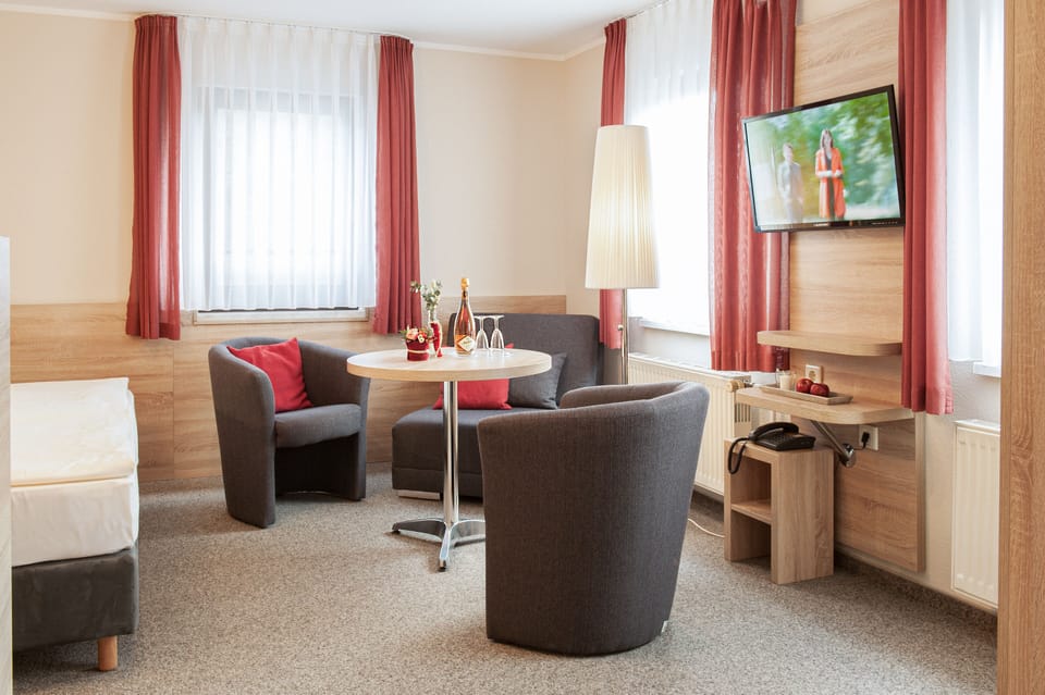 Double Room | Living area