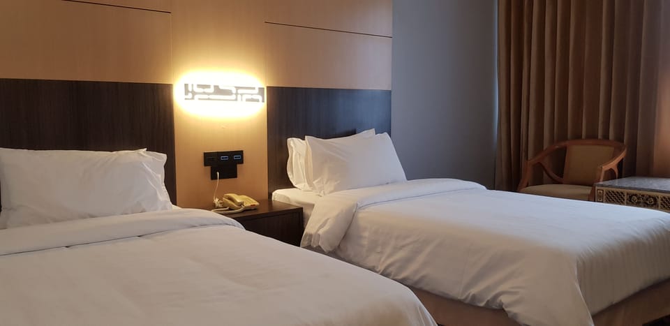 Superior Twin Room | Premium bedding, minibar, in-room safe, desk