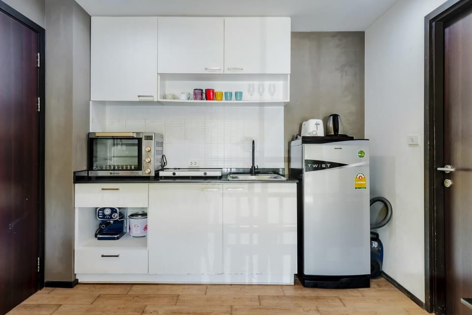B108 Title Rawai Beach Front 1 Bed Apartment (11492)