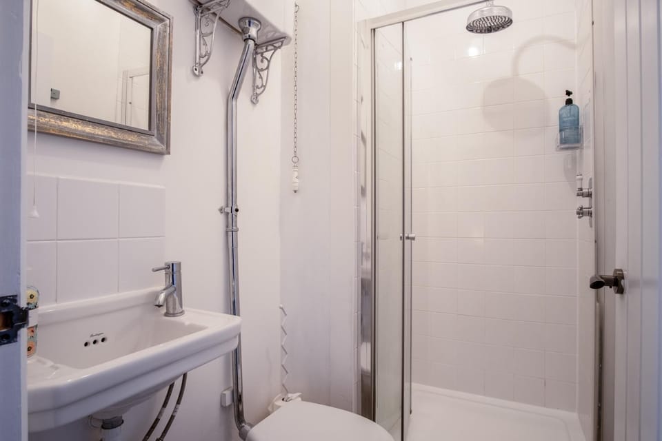 Tide & Tee - 2 Bedroom Apartment - Penally - Tenby (27516)