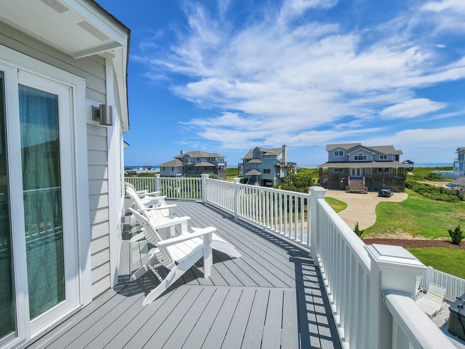 Sundeck 2022
