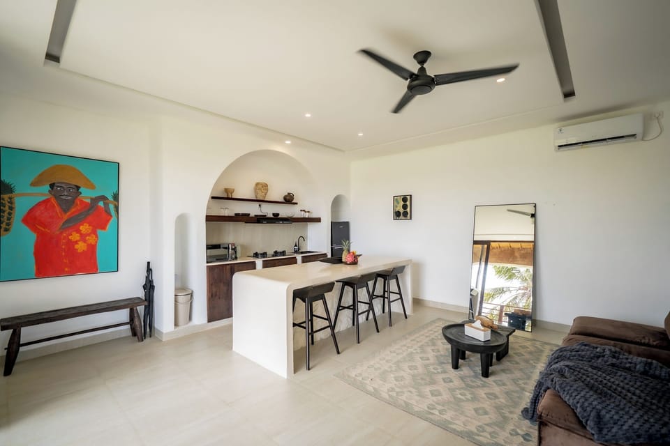 Deluxe Apartment, 1 Bedroom, Ensuite, Pool View | Living area