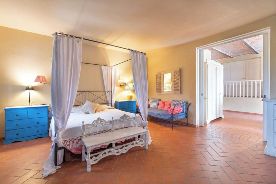 Autumn, Bedroom, Spring, Summer, Winter