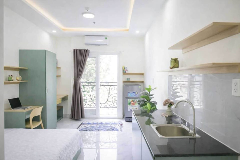 Deluxe Apartment | Premium bedding, free WiFi, bed sheets