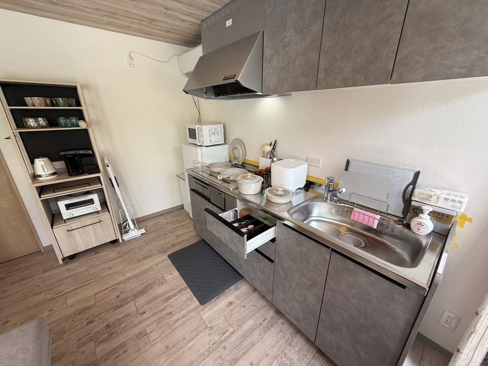 Luxury Villa, Multiple Beds, Kitchen, Garden View | Private kitchen | Microwave
