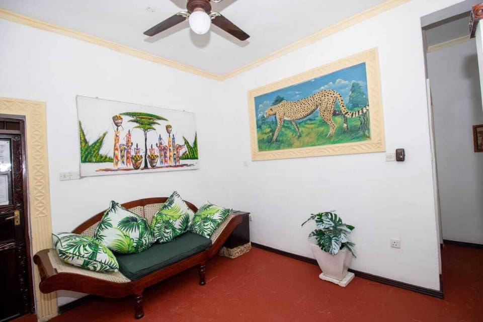 Deluxe Double Room, Garden View | WiFi (free), individually decorated, individually furnished, bed sheets