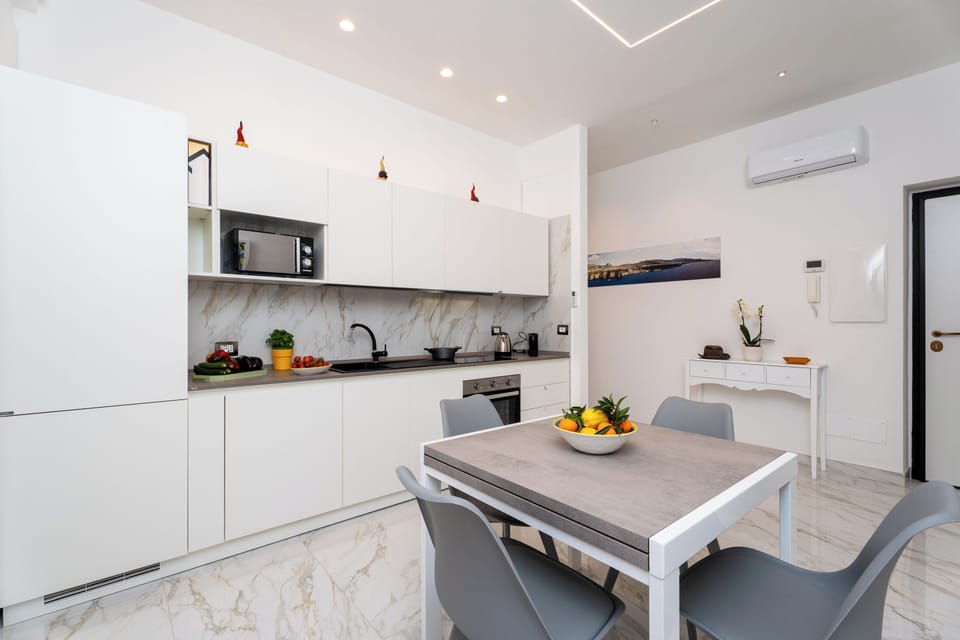 Apartment, 2 Bedrooms, Kitchen, City View | Private kitchen | Espresso maker, electric kettle