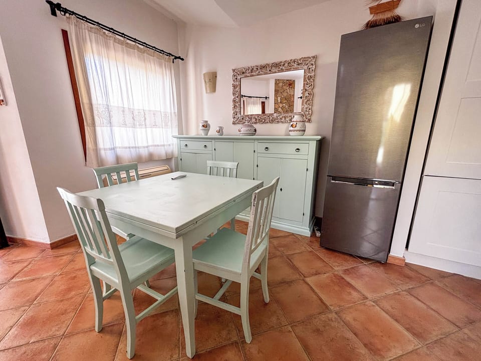 House, Patio | Dining