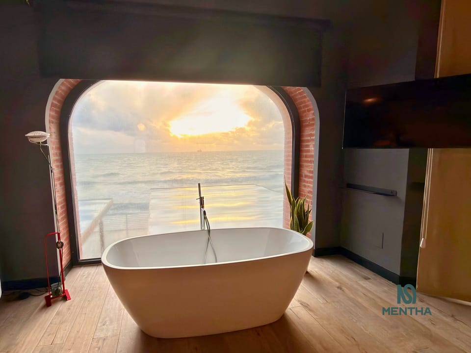 Panoramic Suite, Sea View | Water view