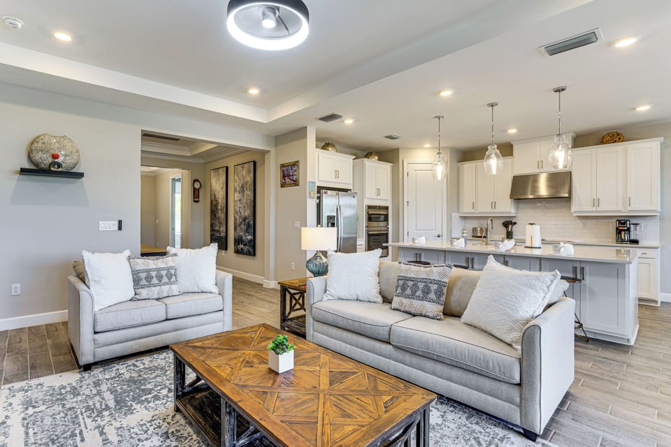House (3 Bedrooms) | Interior