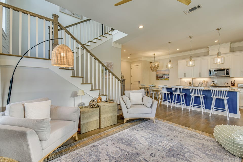 House (4 Bedrooms) | Front of property