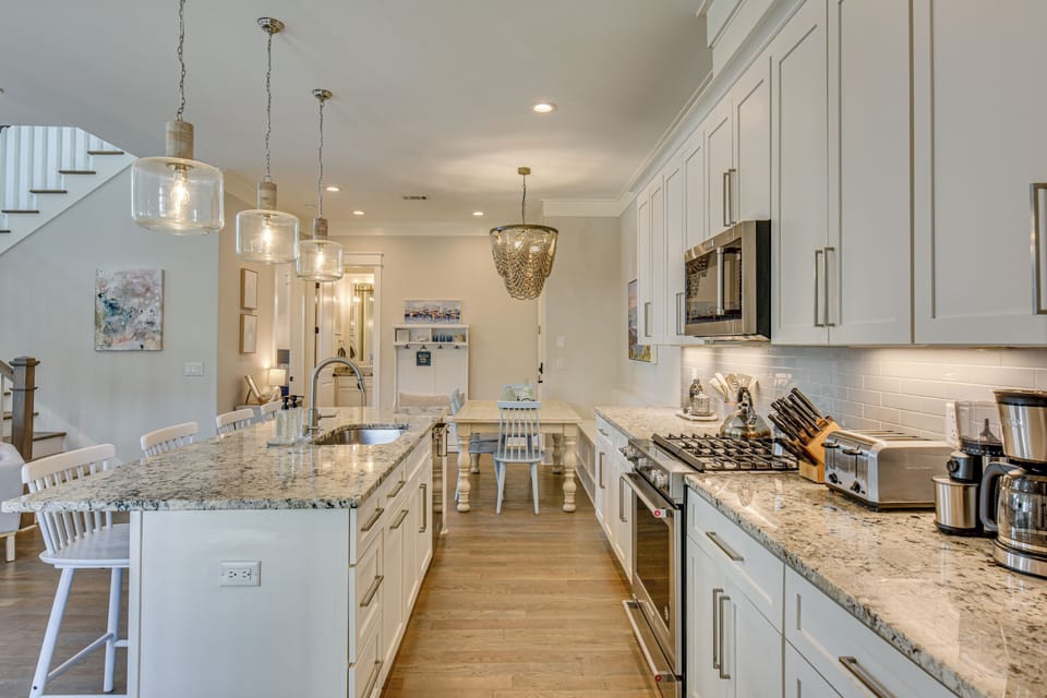 House (4 Bedrooms) | Interior