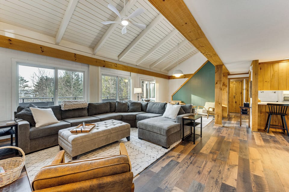 House (5 Bedrooms) | Interior