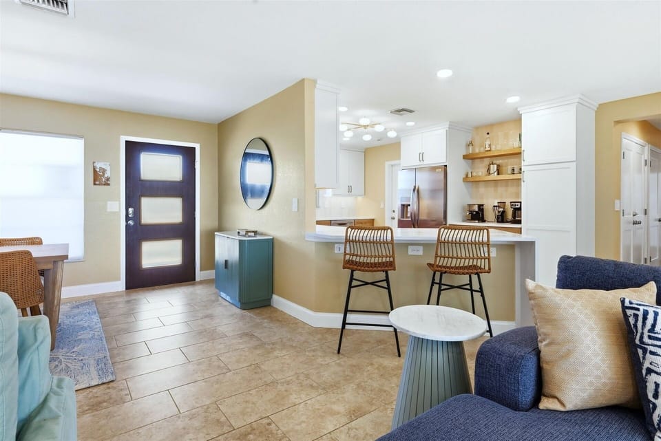 House, 4 Bedrooms | Interior