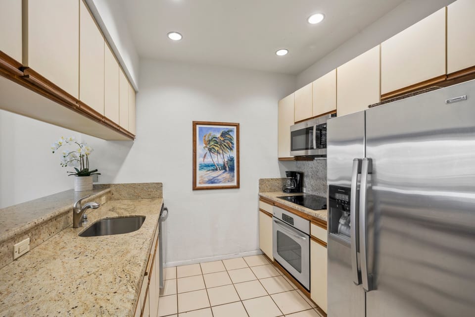 Condo, 2 Bedrooms | Private kitchen | Coffee/tea maker, fridge, oven, toaster