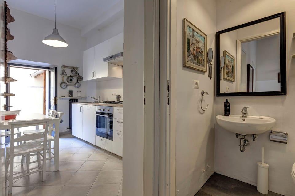 Apartment | Bathroom | Hair dryer, bidet, towels, soap