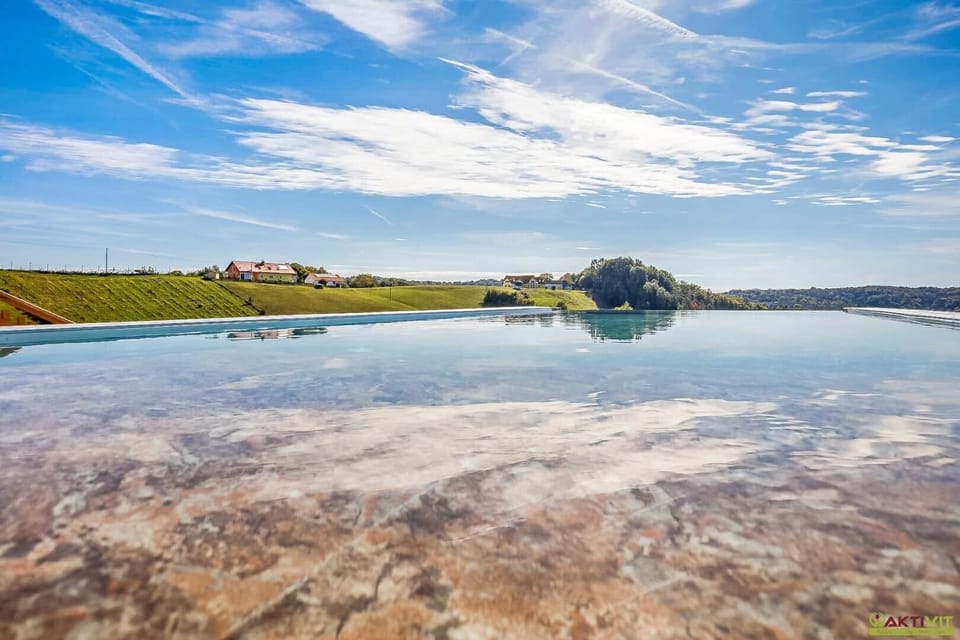 Pool Das Holland