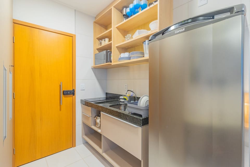 Basic Apartment | Private kitchen | Cookware/dishes/utensils
