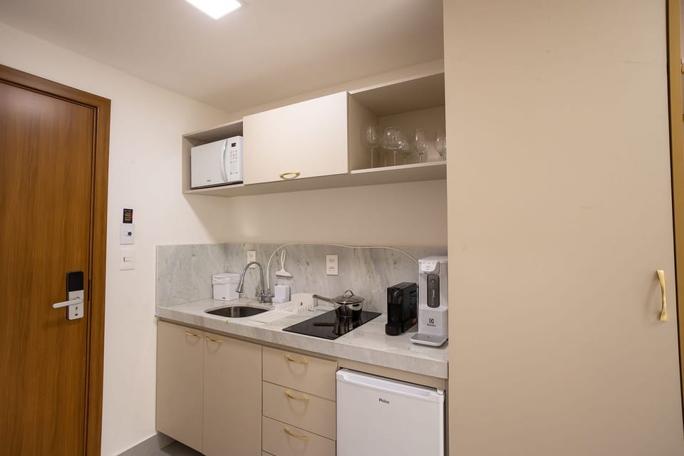 Basic Apartment | Private kitchen