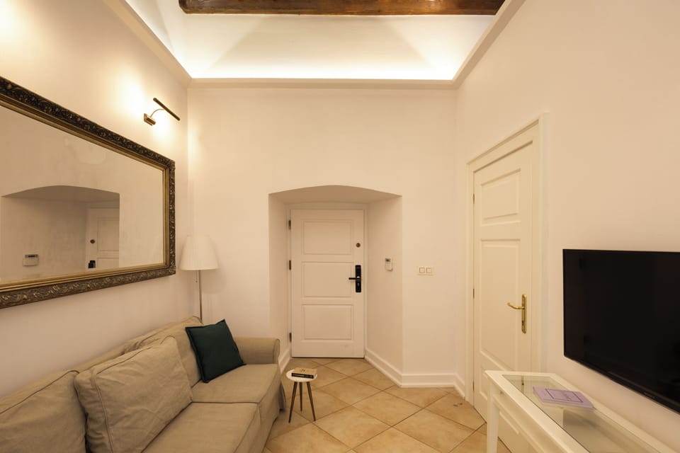 Deluxe Apartment, 2 Bedrooms | Individually decorated, individually furnished, free WiFi, bed sheets