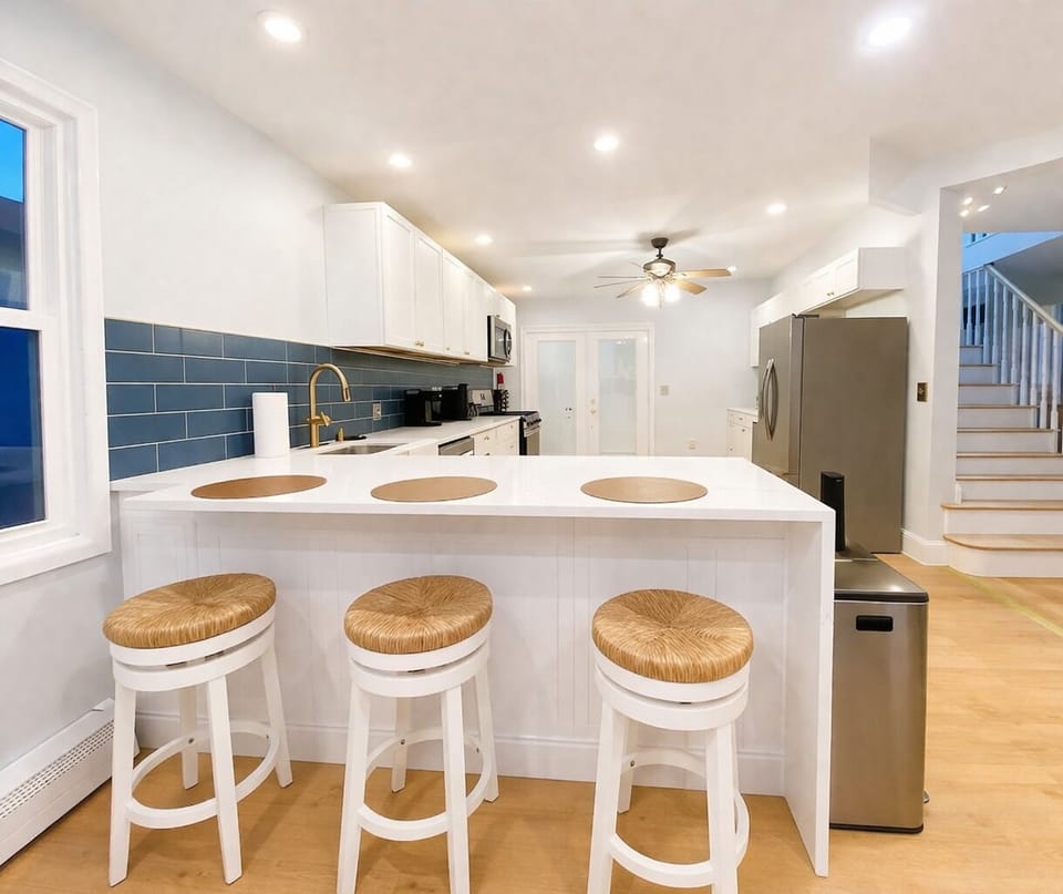 Kitchen island