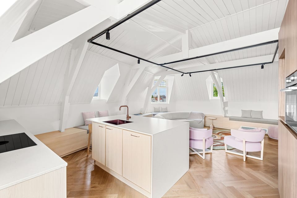 Luxury Penthouse, Patio, City View | Private kitchen