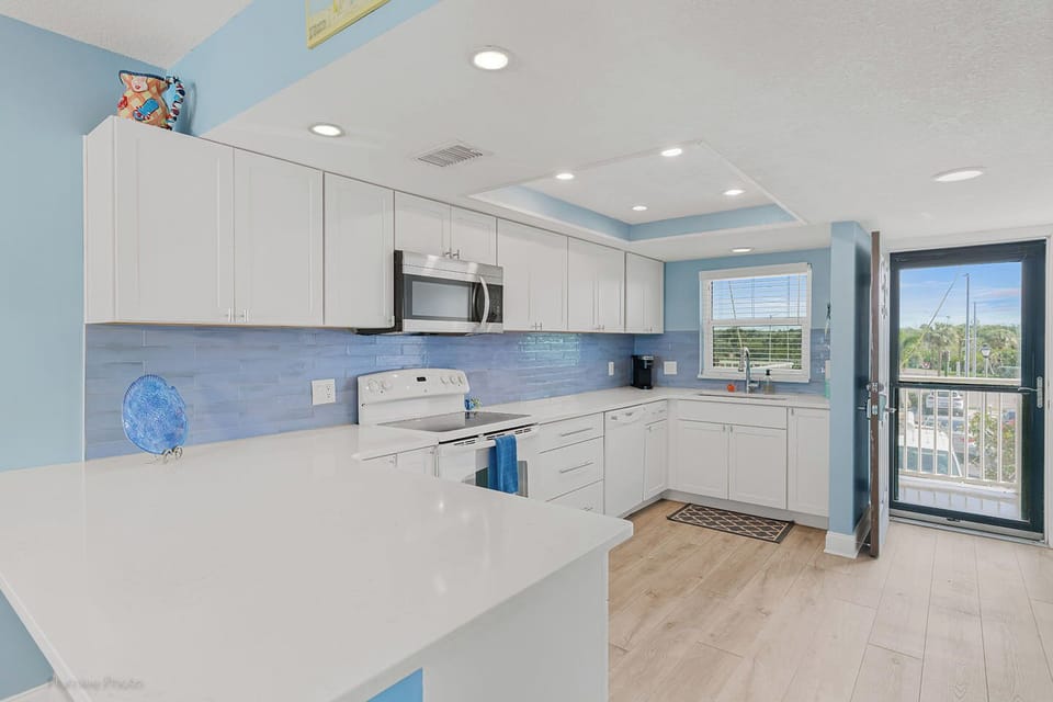 Fully appointed kitchen