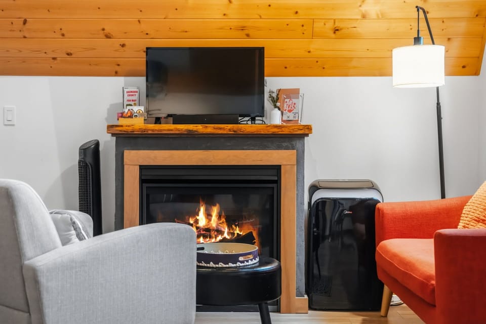 The fireplace you didn’t know you needed.
