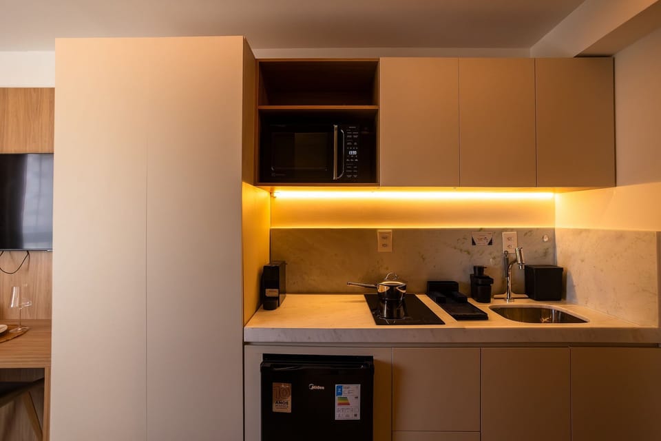 Apartment | Private kitchen | Coffee/tea maker, fridge, microwave, stovetop