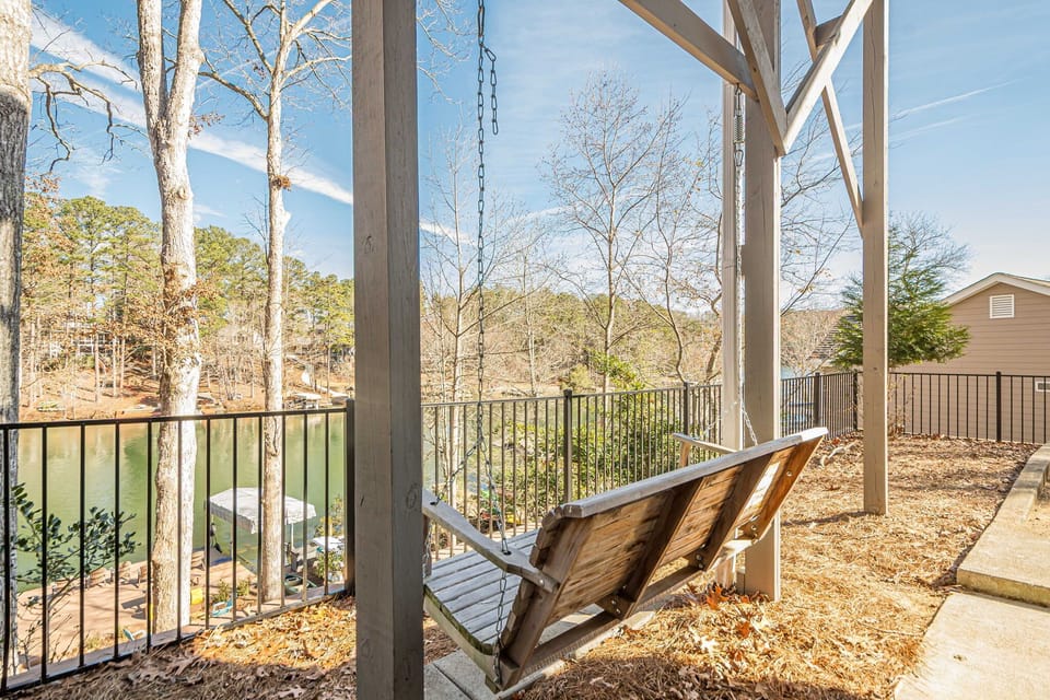 Hang out… literally. This swinging chair isn’t just seating—it’s a vibe. Relax, sway, repeat.