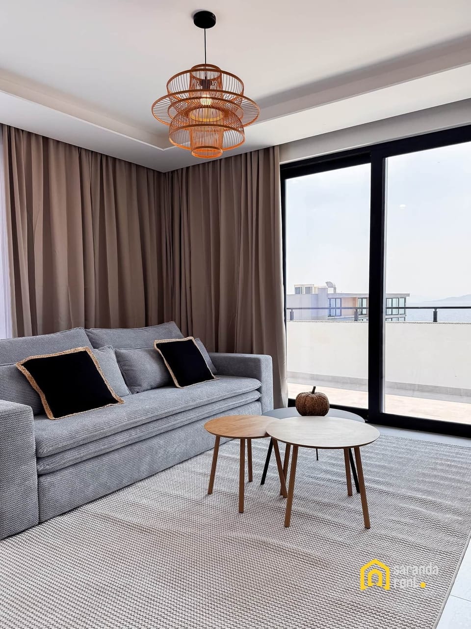 Livingroom with Seaview 