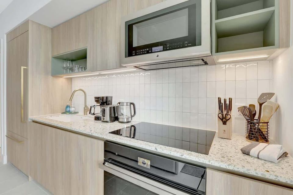 Whip up your favorite meals in a fully stocked kitchen with all the essentials.