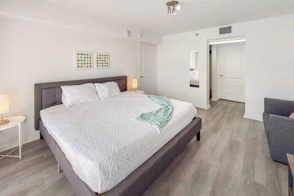 Peaceful and comfortable space designed for a great night’s rest