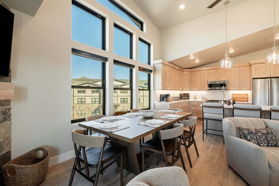 Spacious dining table