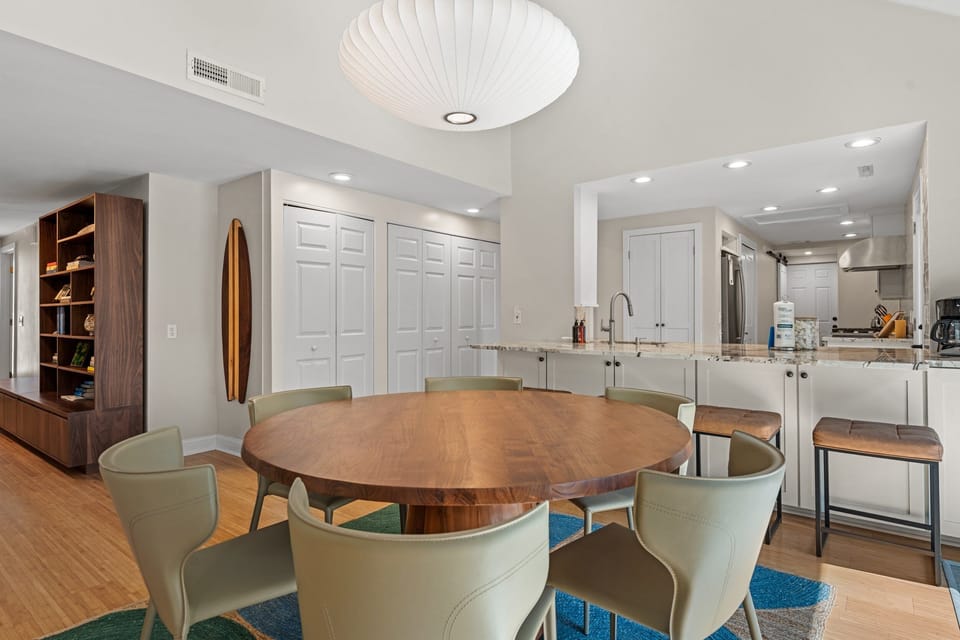 Dining space ideal for shared meals