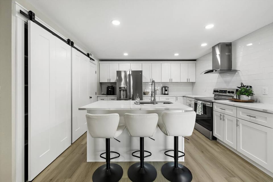 Spacious kitchen with room at the counter to dine and visit while others cook!