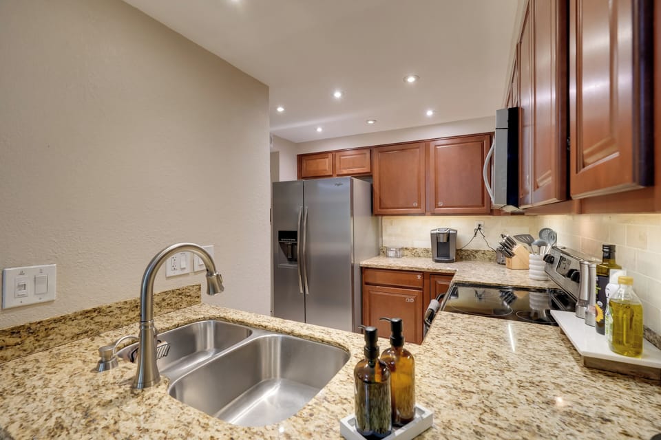 Kitchen | Keurig | Dishwasher | Blender | Toaster