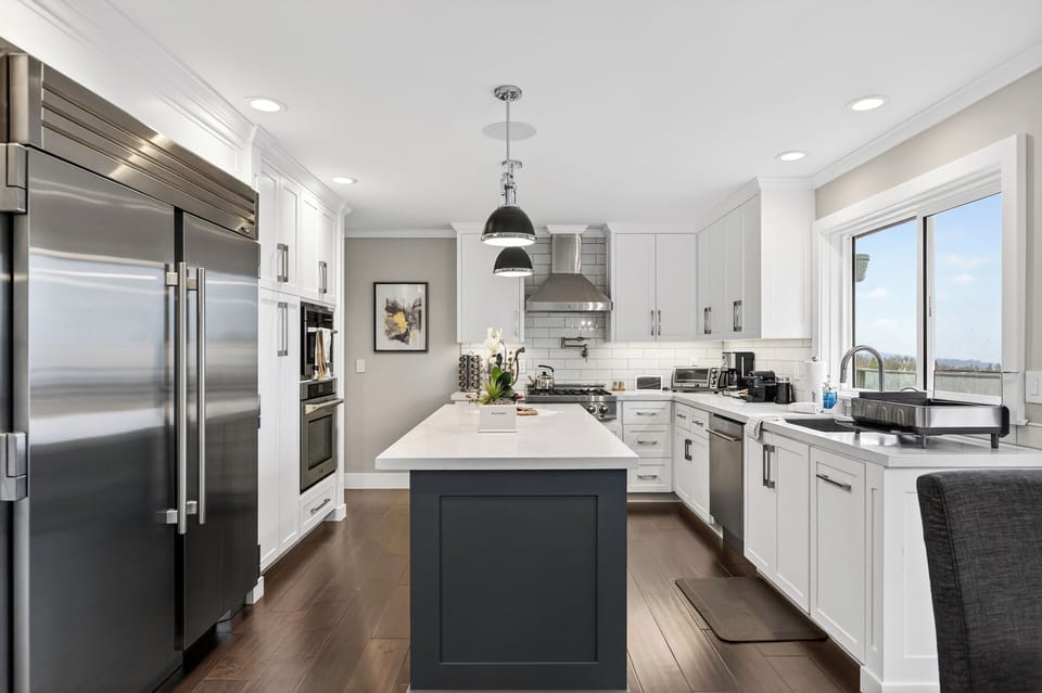 Modern chef's kitchen.