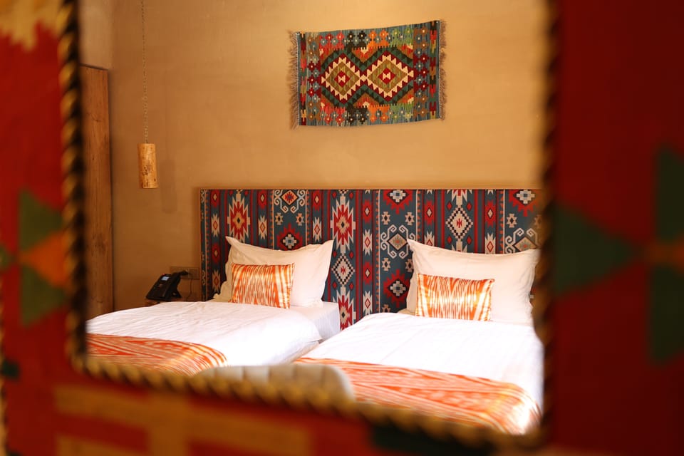 Twin Room | Premium bedding, down comforters, desk, laptop workspace