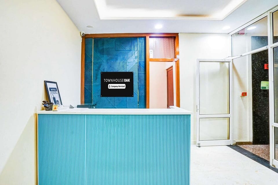 Entrance / Reception