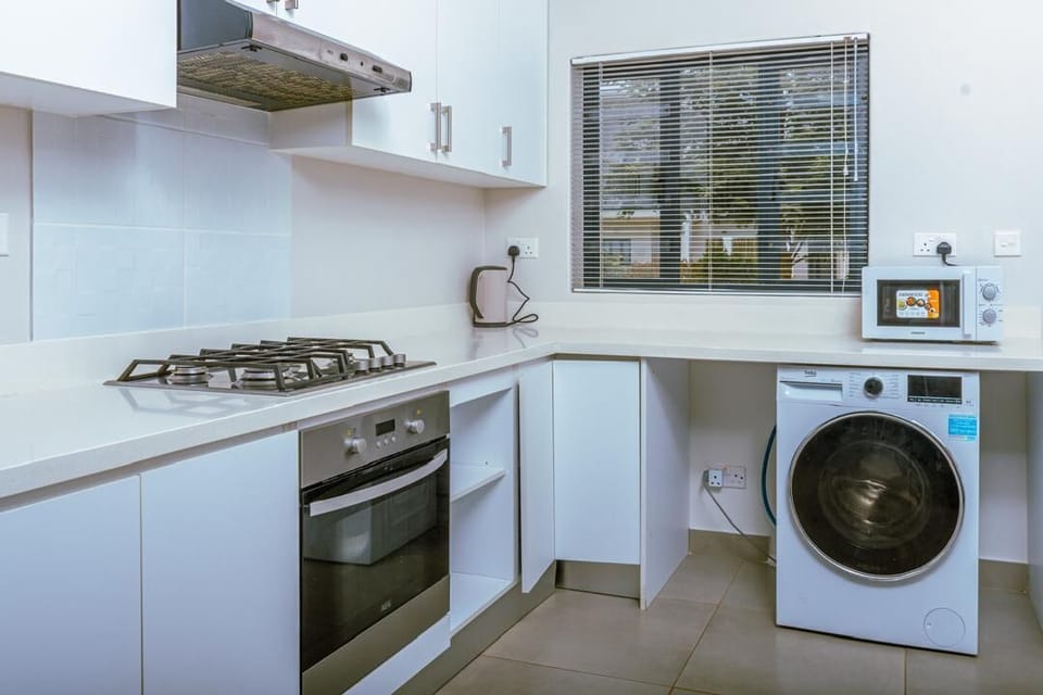 Apartment, Garden View | Private kitchen