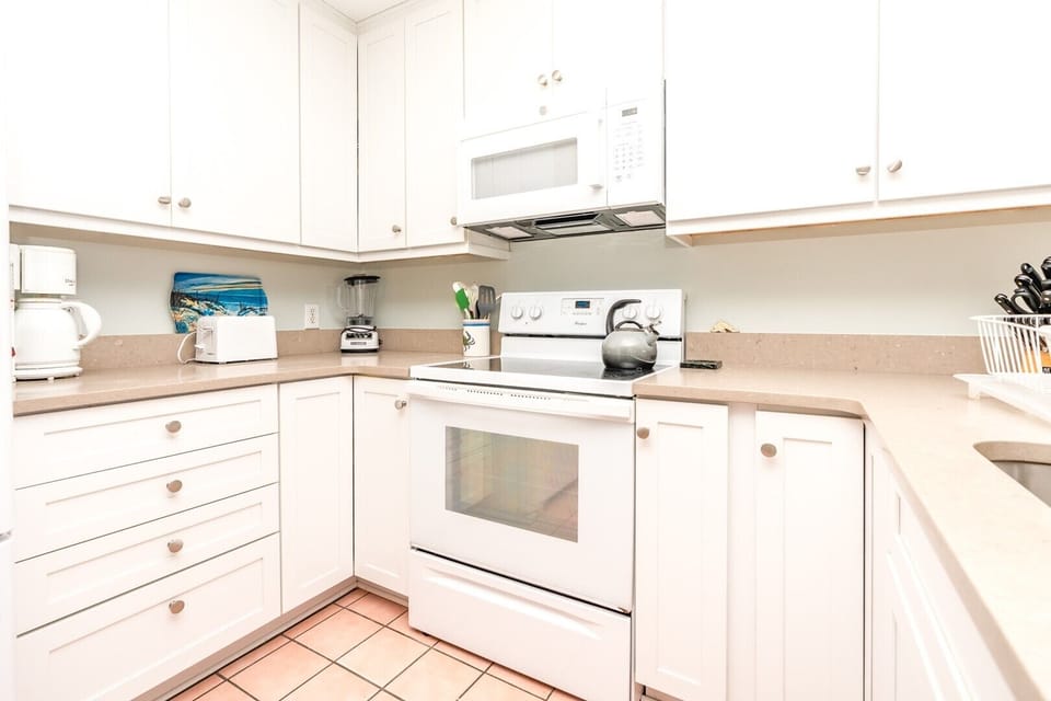 Kitchen II