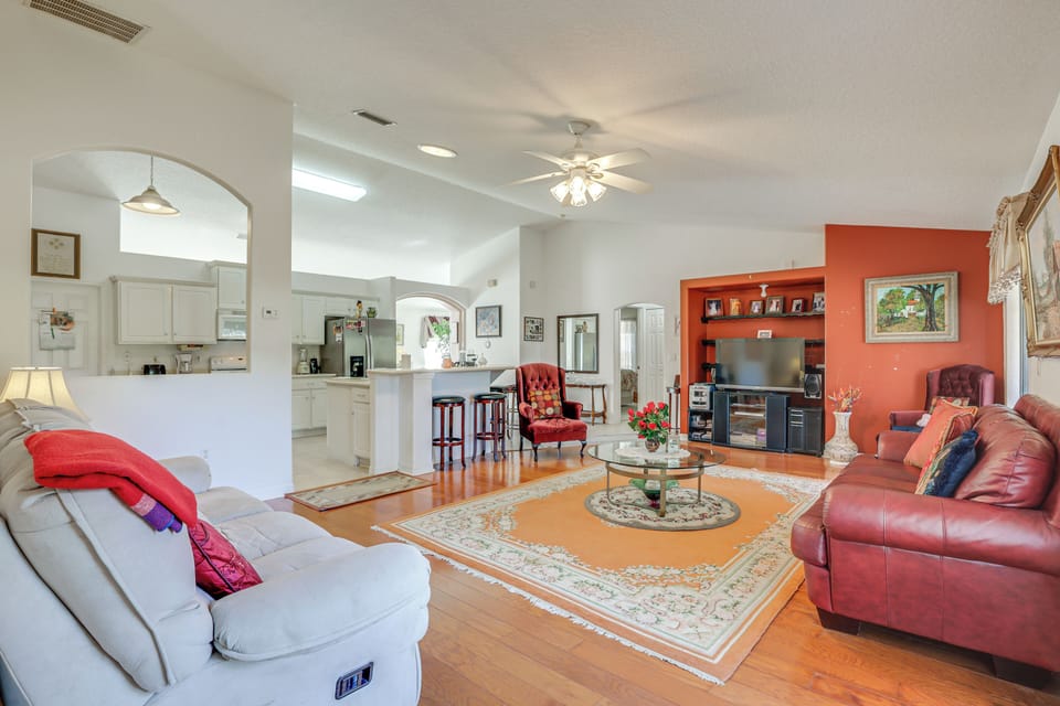 House (2 Bedrooms) | Front of property