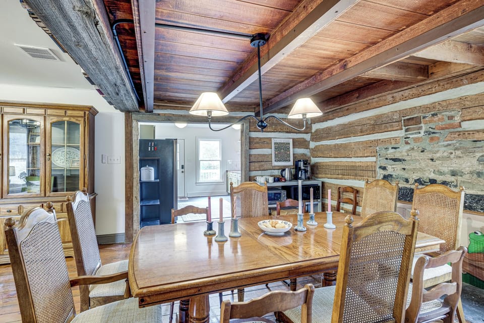 House (4 Bedrooms) | Interior